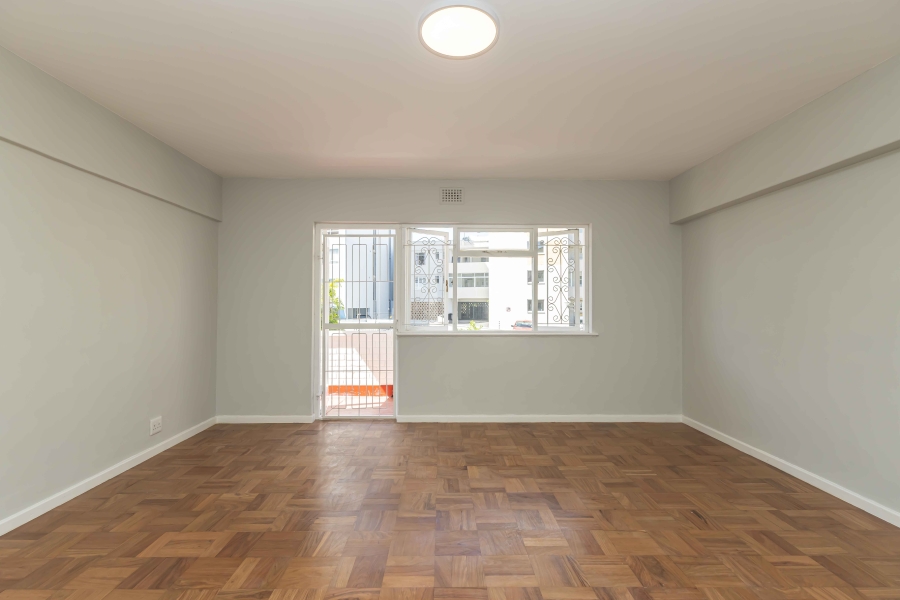 To Let 2 Bedroom Property for Rent in Sea Point Western Cape